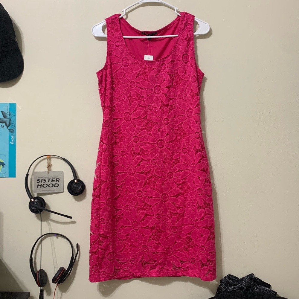 Tiana B Pink Dress Size Small. Photo shown with tags, but tags have been removed